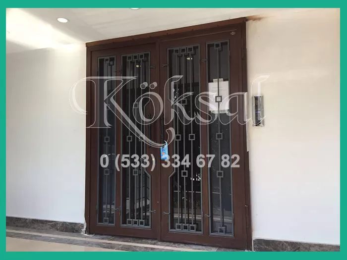 ahşap apartman dış kapı