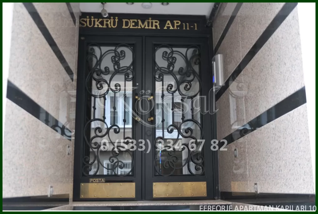 cam demir apartman kapı