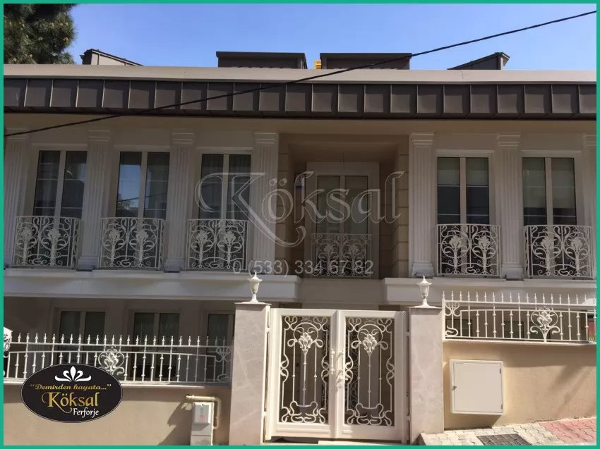 Dekoratif Balkon Korkuluk Modelleri - Ferforje Modern Balkon Korkuluk