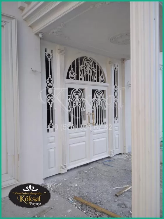 Villa Kapısı - Beyaz Villa Kapısı