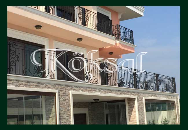 Demir Doğrama Balkon Korkuluk Modeli